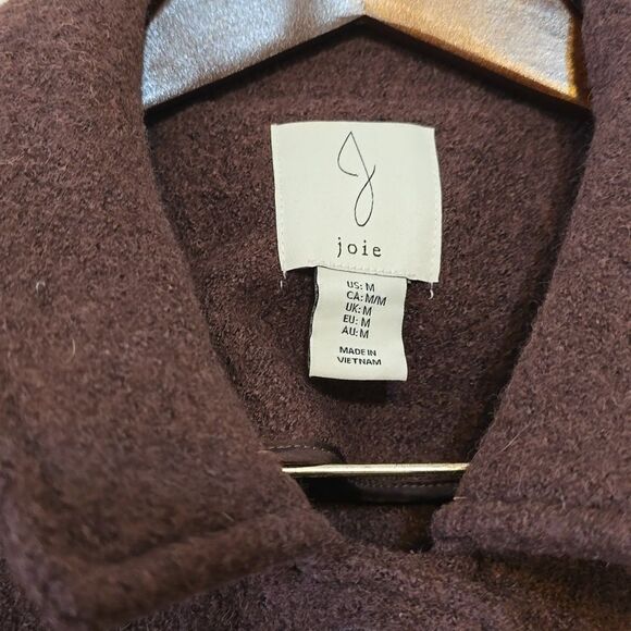 - Joie Wool Blend Cropped Shacket. Size M Wool/Rayon Blend. Mulberry Color. - Picture 2 of 9